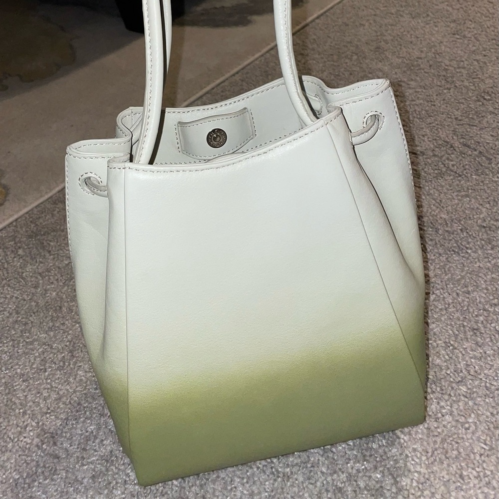 Motherhouse genuine leather hand-dyed shoulder bag (from Japan)